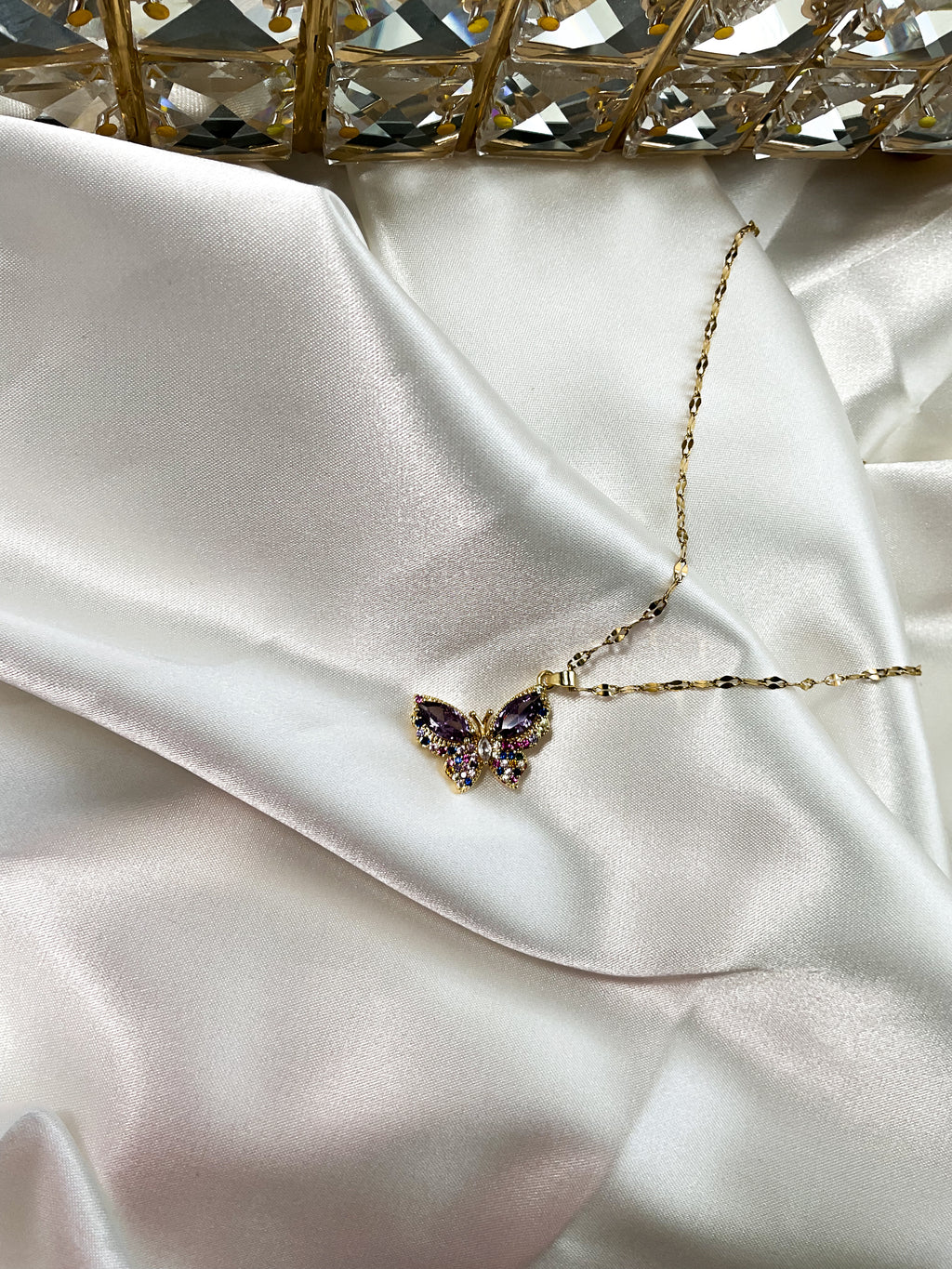 collier papillon